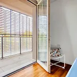 Appartement Giaxtower Gym & Pool Romantic Pool View Milaan