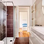 Appartement Giaxtower Gym & Pool Romantic Pool View *