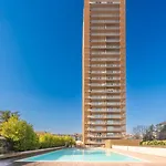 Appartement Giaxtower Gym & Pool Romantic Pool View Milaan