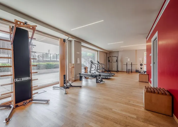 Giaxtower Gym & Pool Romantic Pool View Milano